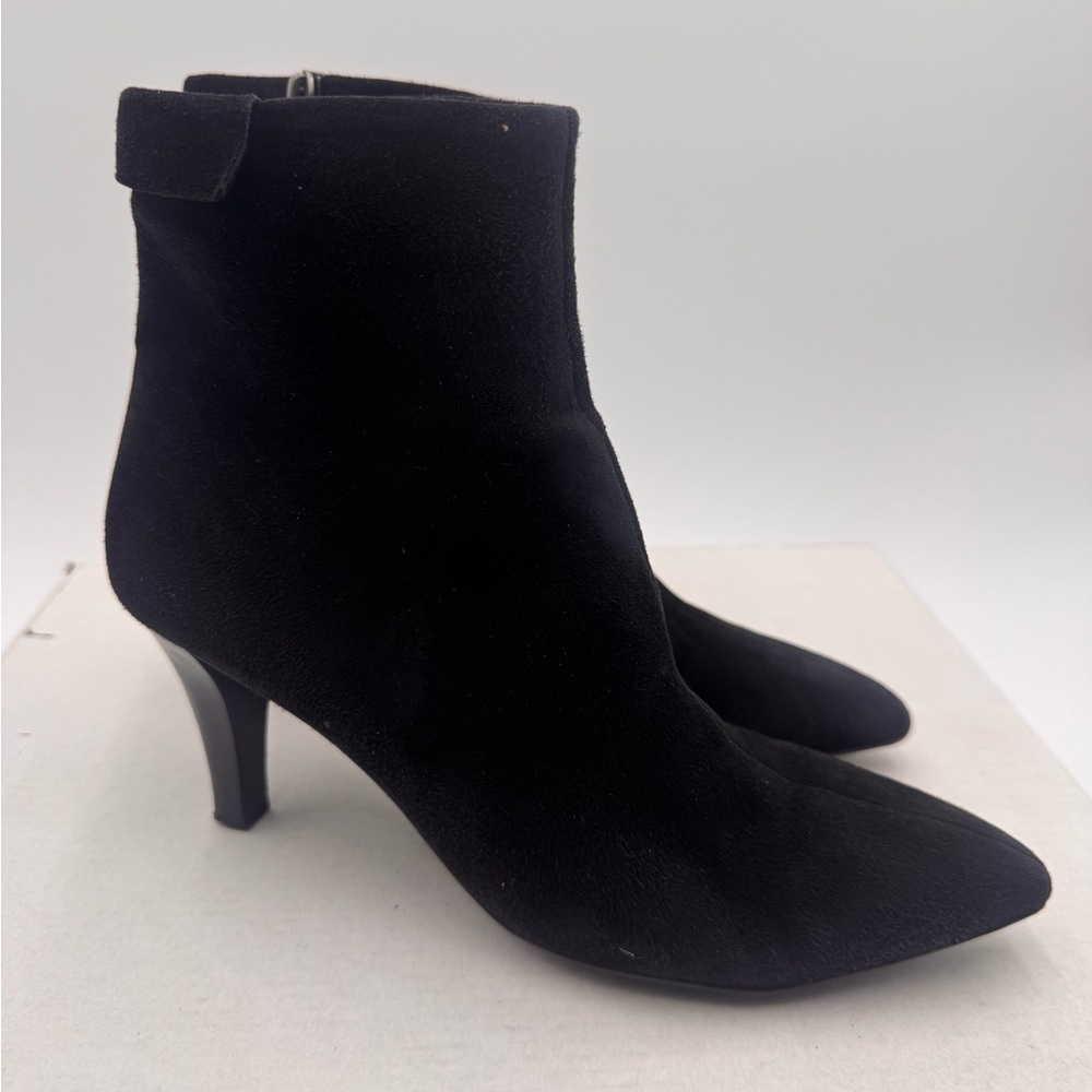 Salvatore Ferragamo Elegant Black Ankle suede Booties boots 6.5